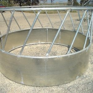 Markfi Slant Feeder With Skirt